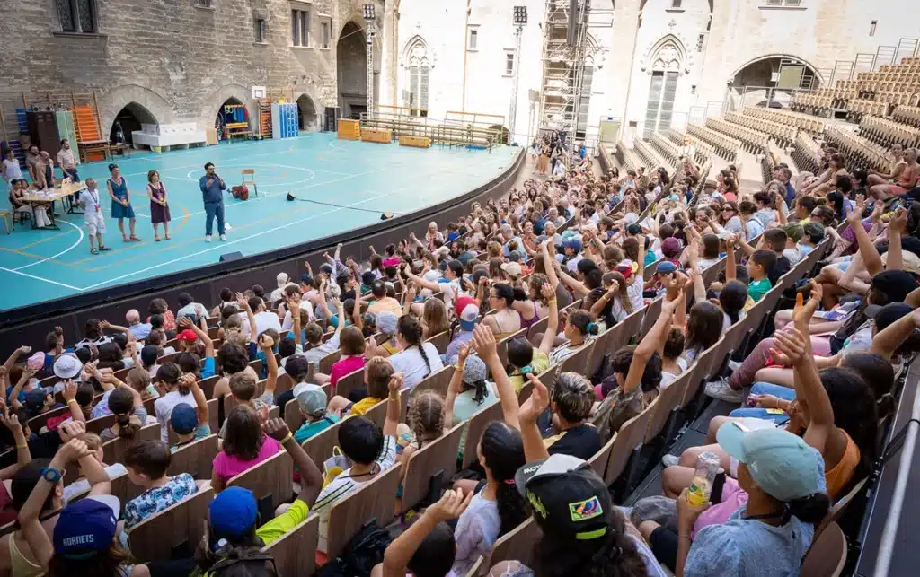 colo jeunes avignon festival espace 600